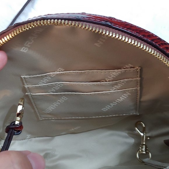 Host Pick BRAHMIN AMELIA CROC EMBOSSED CROSSBODY - Picture 5 of 17